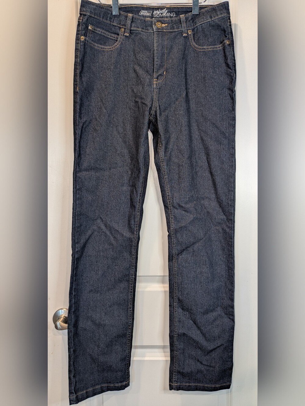 Dickies Perfectly Slimming Bootcut Jeans NWOT Dark Wash Women’s 16R Stretch